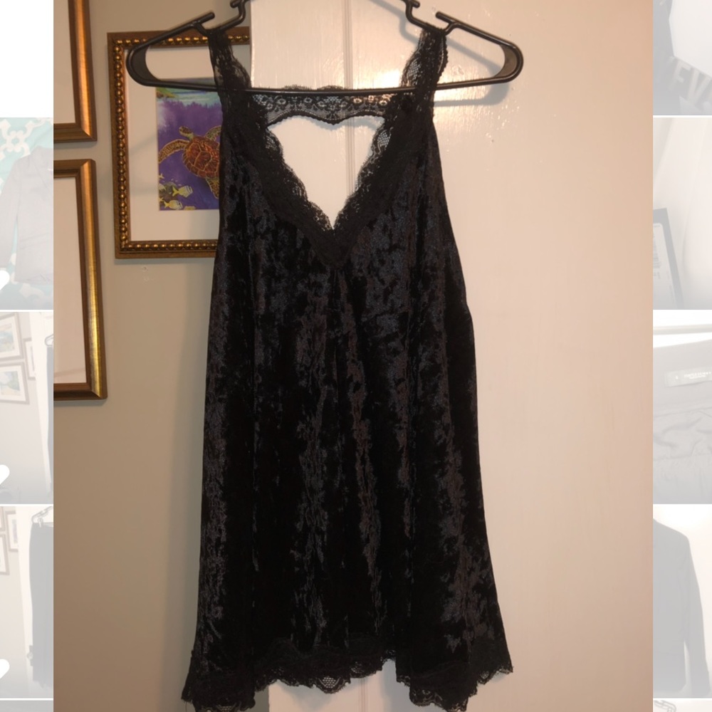 NWT POL Size L Lace Trimmed Velvet Tank Top